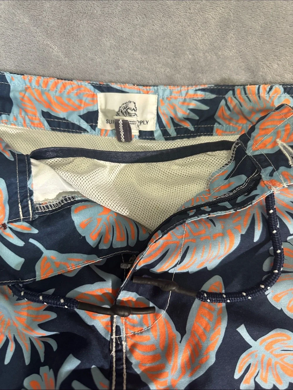 Navy Tropical Floral Swim Shorts - Men SW001
